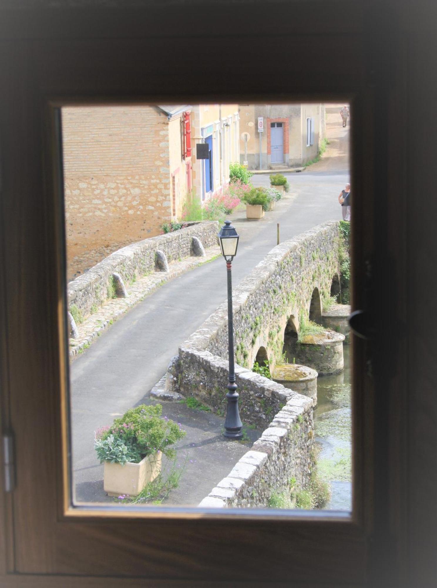 Manoir De La Basse-Cour Bed & Breakfast Asnieres-sur-Vegre Ngoại thất bức ảnh